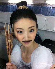 摆烂吃瓜娱乐圈文女主叫什么,瓜田里的逆袭之路  第3张